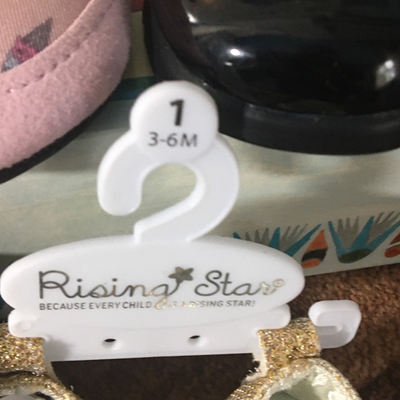 Bulk 3 pair Toddlers Girls Size 1 Shoes - Picture 6 of 8